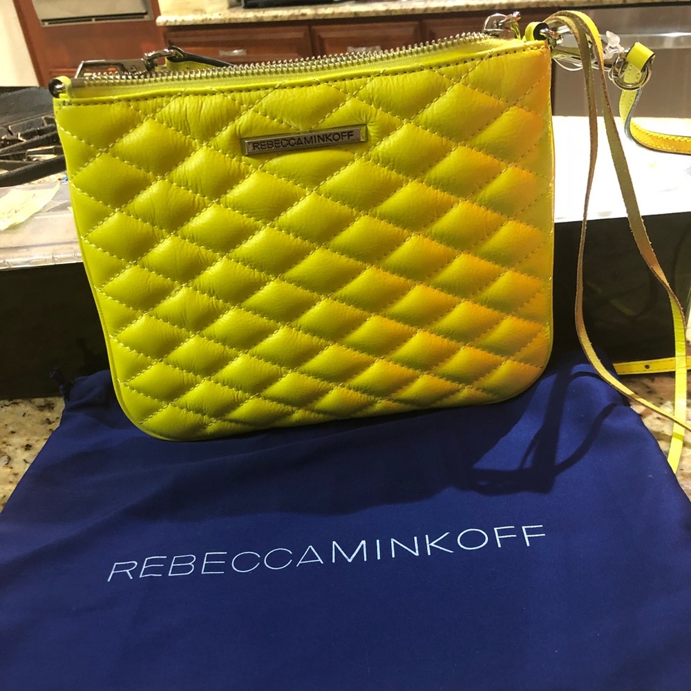 Crossbody purse